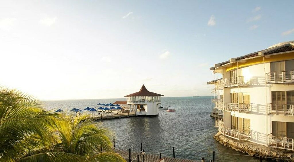 Decameron Aquarium San Andres  Exterior photo